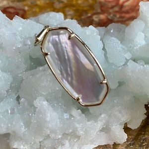 🤍 Kendra Scott Earring